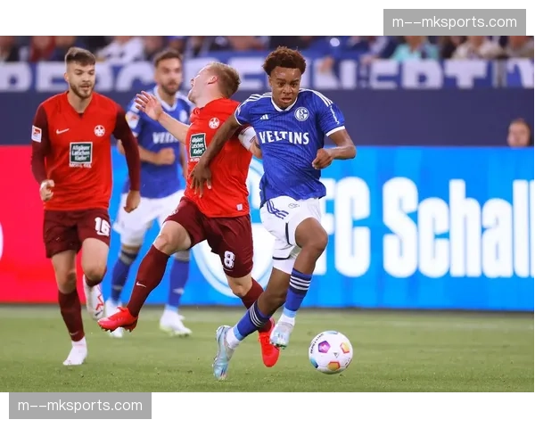 比朔夫梅开二度获全场最高评分,拜仁中场新星闪耀 比朔夫梅开二度获全场最高评分,拜仁中场新星闪耀